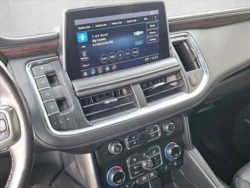 Used 2021 Chevrolet Tahoe Z71 w/ Luxury Package image 14