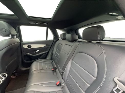 Used 2022 Mercedes-Benz GLC 300 image 23