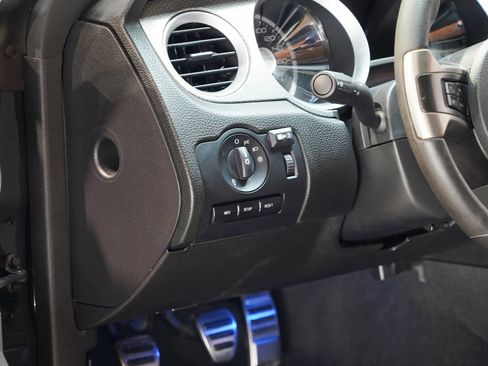 Used 2010 Ford Mustang Shelby GT500 RWD image 40