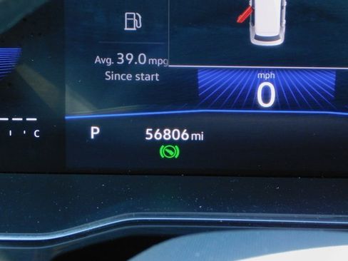 Used 2024 Volkswagen Jetta SE image 17