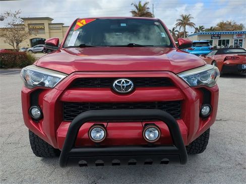 Used 2017 Toyota 4Runner SR5 image 10