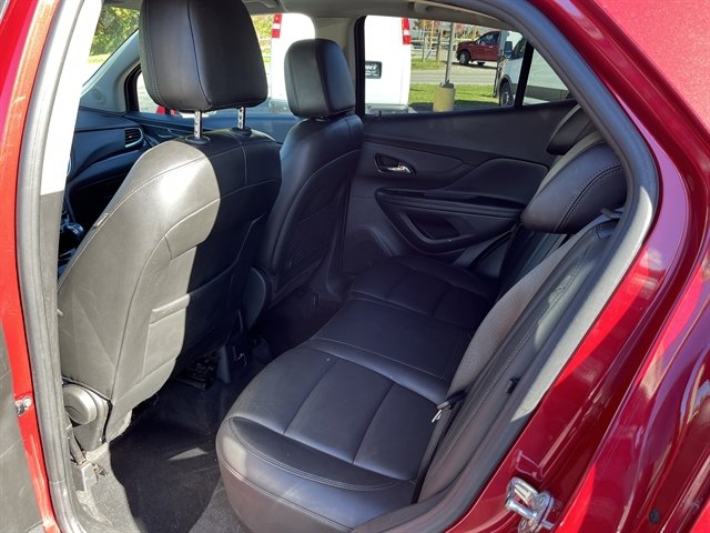 Used 2019 Buick Encore Essence w/ Experience Buick Package AWD/4WD image 32