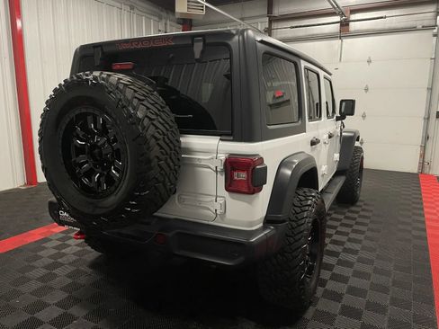 Used 2019 Jeep Wrangler Unlimited Sport S image 23