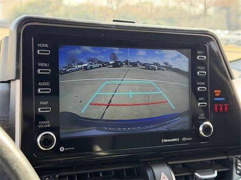 Used 2021 Toyota C-HR Limited image 18