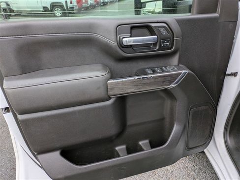 Used 2022 Chevrolet Silverado 3500 LTZ w/ LTZ Texas Edition image 17