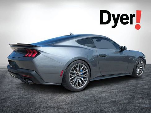 Used 2024 Ford Mustang GT Premium RWD image 3