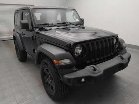 Used 2019 Jeep Wrangler Sport AWD/4WD image 11