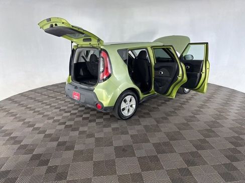 Used 2016 Kia Soul FWD image 14