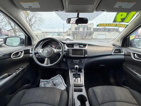 Used 2019 Nissan Sentra SV image 10