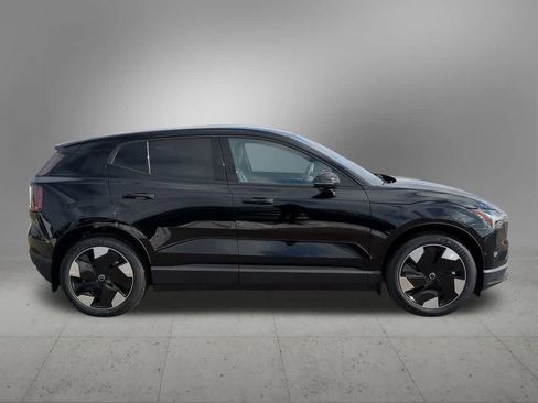 New 2026 Volvo EX30 Ultra w/ Climate Package image 7
