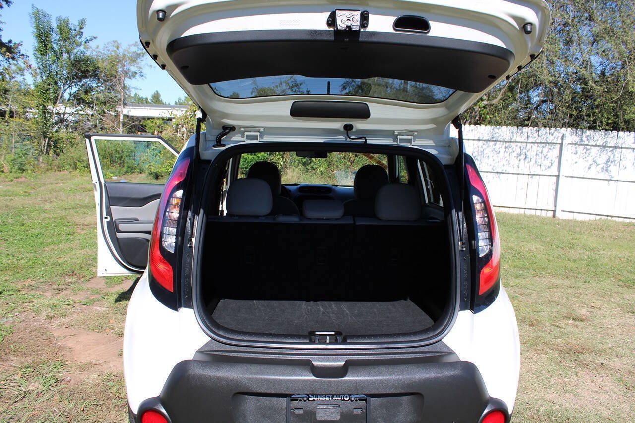 Used 2014 Kia Soul FWD image 36