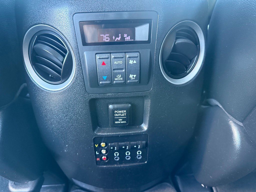 Used 2013 Honda Pilot Touring image 19