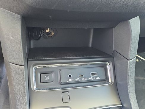 New 2025 Subaru Ascent Limited w/ Popular Package #2 image 26