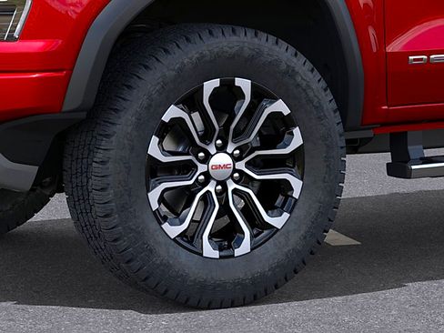 New 2026 GMC Canyon Denali AWD/4WD image 9