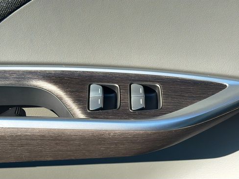 Used 2024 Lucid Air Touring AWD/4WD image 15