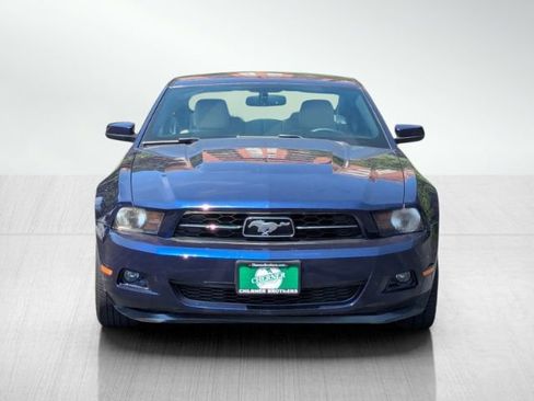 Used 2012 Ford Mustang Premium image 2