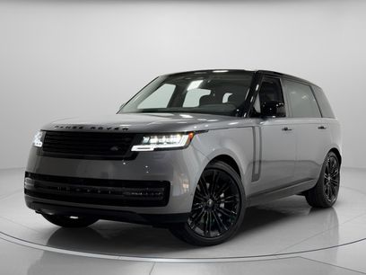 New 2025 Land Rover Range Rover Long Wheelbase SE