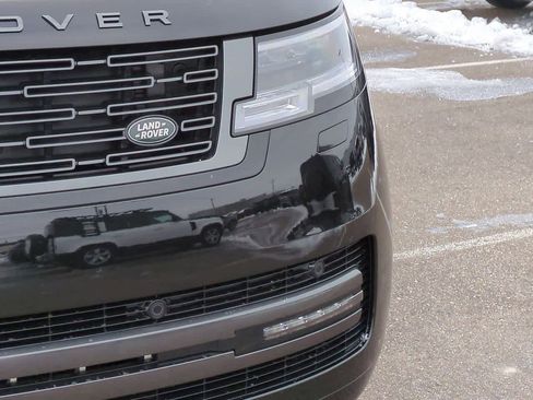 New 2026 Land Rover Range Rover SE image 10