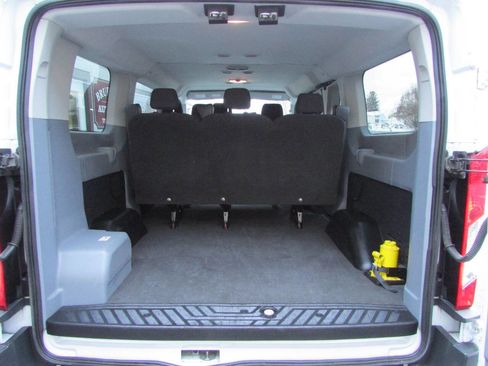 Used 2016 Ford Transit 150 XL image 4