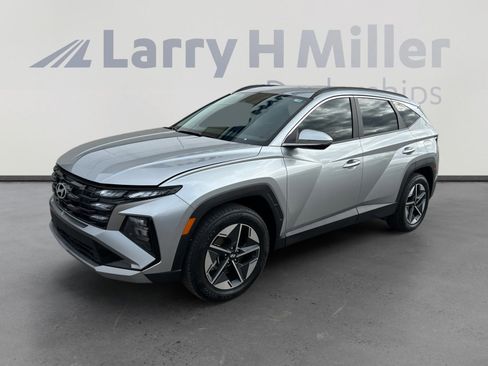 Used 2025 Hyundai Tucson SEL image 1