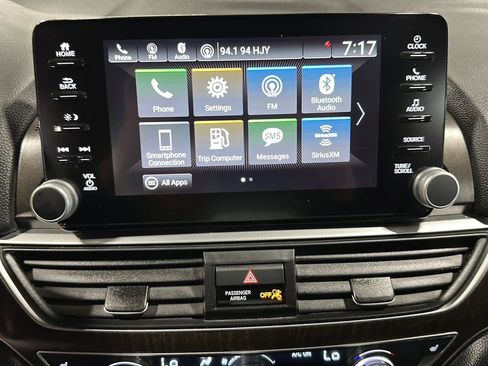 Used 2018 Honda Accord EX-L image 21