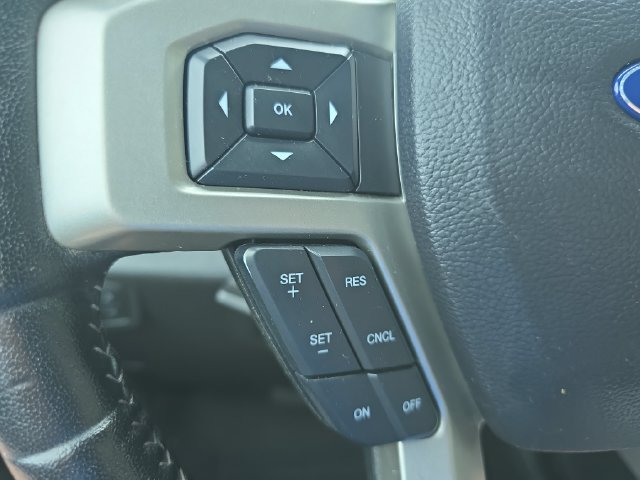 Used 2021 Ford F350 Lariat w/ Lariat Value Package AWD/4WD image 30