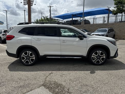 New 2026 Subaru Ascent Limited AWD/4WD image 2