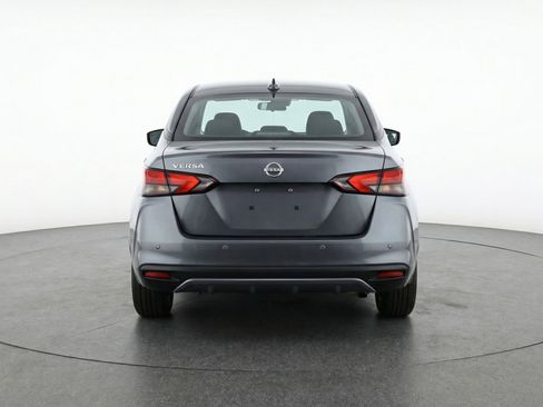 Used 2025 Nissan Versa SV FWD image 7