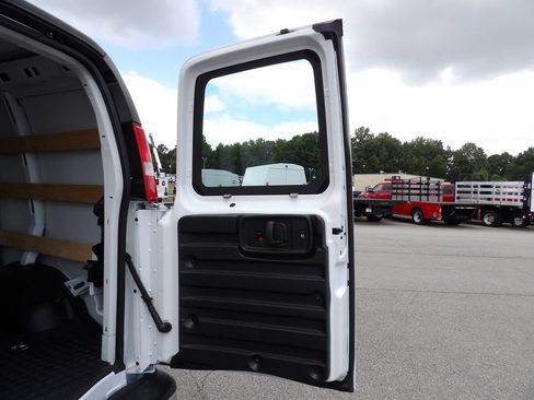 Used 2025 Chevrolet Express 2500 w/ Driver Convenience Package RWD image 46