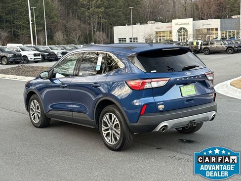 Used 2022 Ford Escape SEL w/ Technology Package image 3