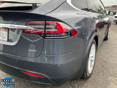 Used 2018 Tesla Model X 100D image 90
