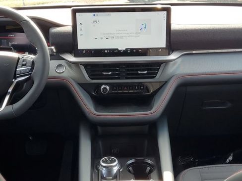 New 2026 Ford Explorer ST-Line AWD/4WD image 35