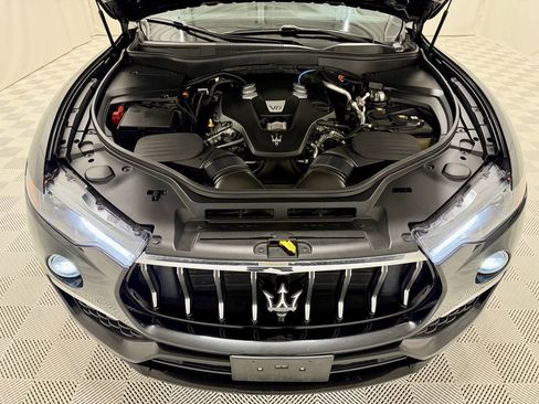 Used 2022 Maserati Levante GT image 42