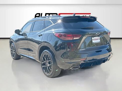Used 2025 Chevrolet Blazer RS image 5
