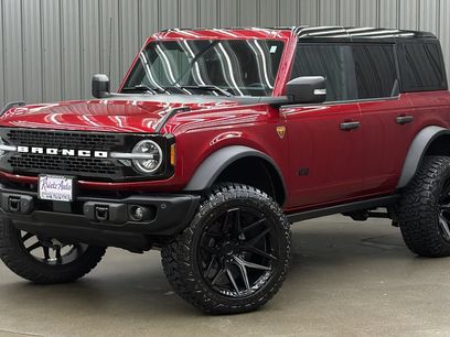 Used 2025 Ford Bronco Badlands w/ Sasquatch Package