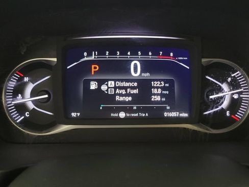 Used 2025 Honda Passport EX-L image 21