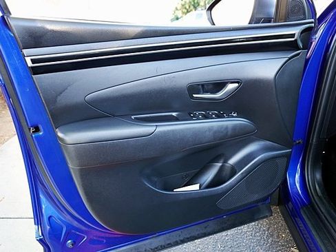 Certified 2024 Hyundai Tucson SE image 22