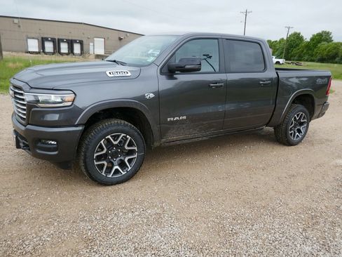 New 2026 RAM 1500 Laramie w/ Laramie Southwest Edition AWD/4WD image 8