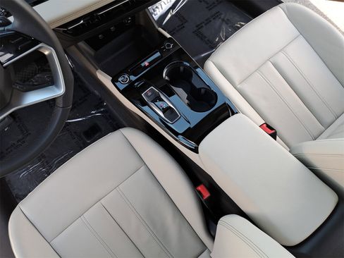 Certified 2025 Audi Q6 e-tron Premium w/ Convenience Package image 27