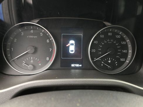 Used 2017 Hyundai Elantra Limited w/ Limited Tech Package 04 image 25