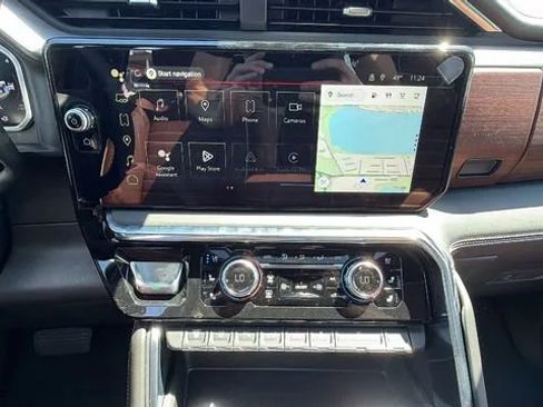 New 2026 GMC Sierra 2500 Denali Ultimate AWD/4WD image 23