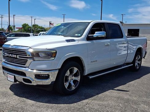Used 2021 RAM 1500 Laramie AWD/4WD image 3