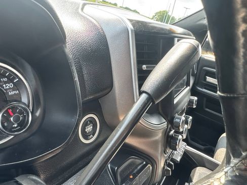 Used 2019 RAM 2500 Big Horn w/ Towing Technology Group AWD/4WD image 15