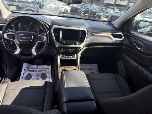 Used 2020 GMC Acadia SLE w/ Driver Convenience Package image 14