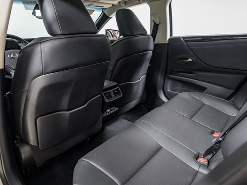 Used 2021 Lexus ES 250 w/ Premium Package image 22