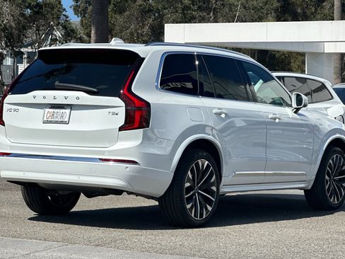 New 2026 Volvo XC90 T8 Plus image 5