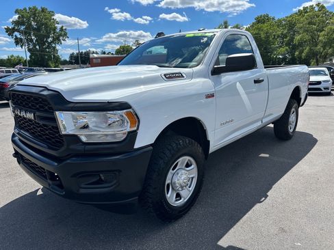 Used 2022 RAM 2500 Tradesman AWD/4WD image 7