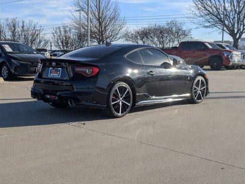 Used 2019 Toyota 86 TRD SE image 6