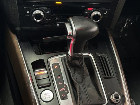 Used 2015 Audi Q5 2.0T Premium Plus w/ Technology Package image 17