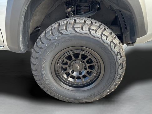Used 2023 Toyota Tacoma TRD Off-Road w/ TRD Premium Off Road Package image 54